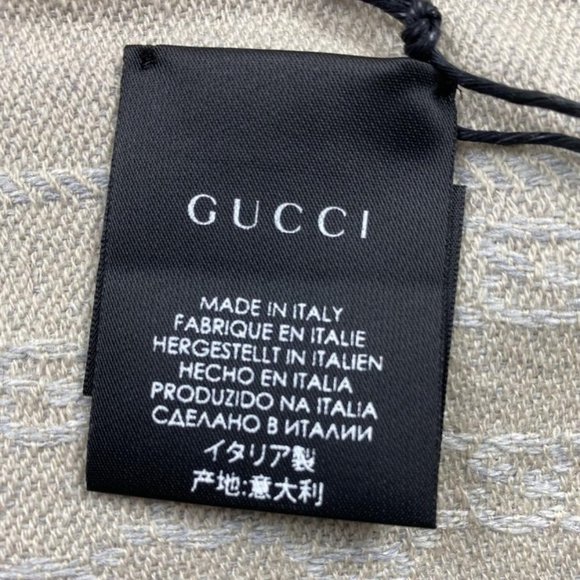 NWT Gucci Wool Signature GG Jacquard Scarf Sale